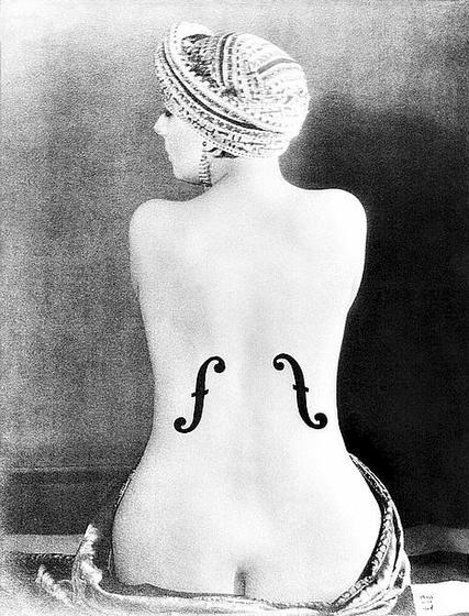 Kiki Reine du Montparnasse (Man Ray)