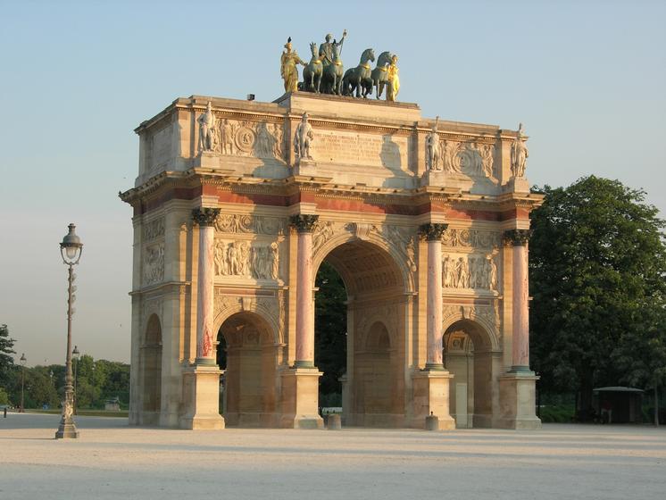 L'arc de triomphe du Carrousel du Louvre