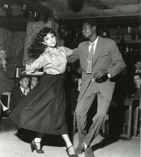 Robert Doisneau ,Be-Bop en cave, Saint-Germain-des