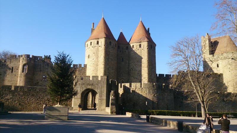 Pont levis et porte narbonnaise