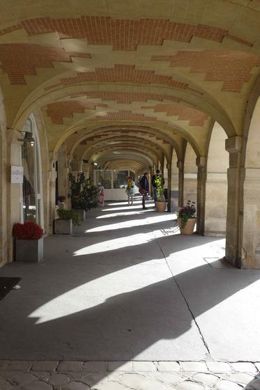 arcade place des Vosges