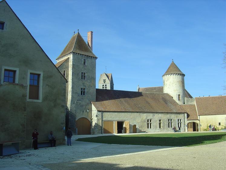 Chateau de Blandy les Tours Ludivine Rodon 2