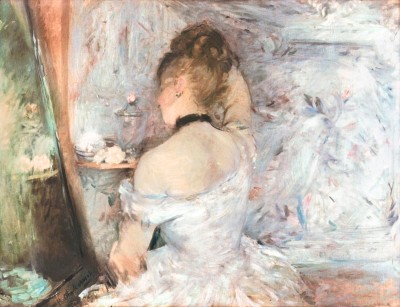 femme à sa toilette