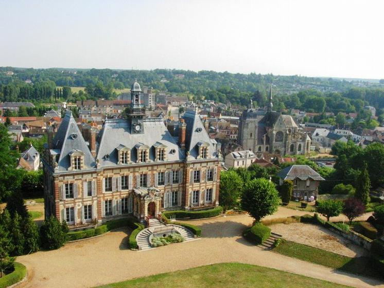 Château de Nogent-le-Roi